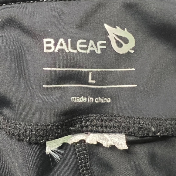 Baleaf Women's Black and Teal 4D Padded Cycling‎ Shorts Size Large - Picture 10 of 12